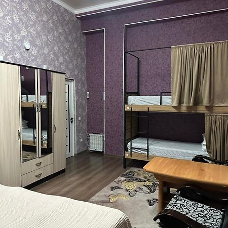 Sweet Home Hostel 비슈케크 외부 사진