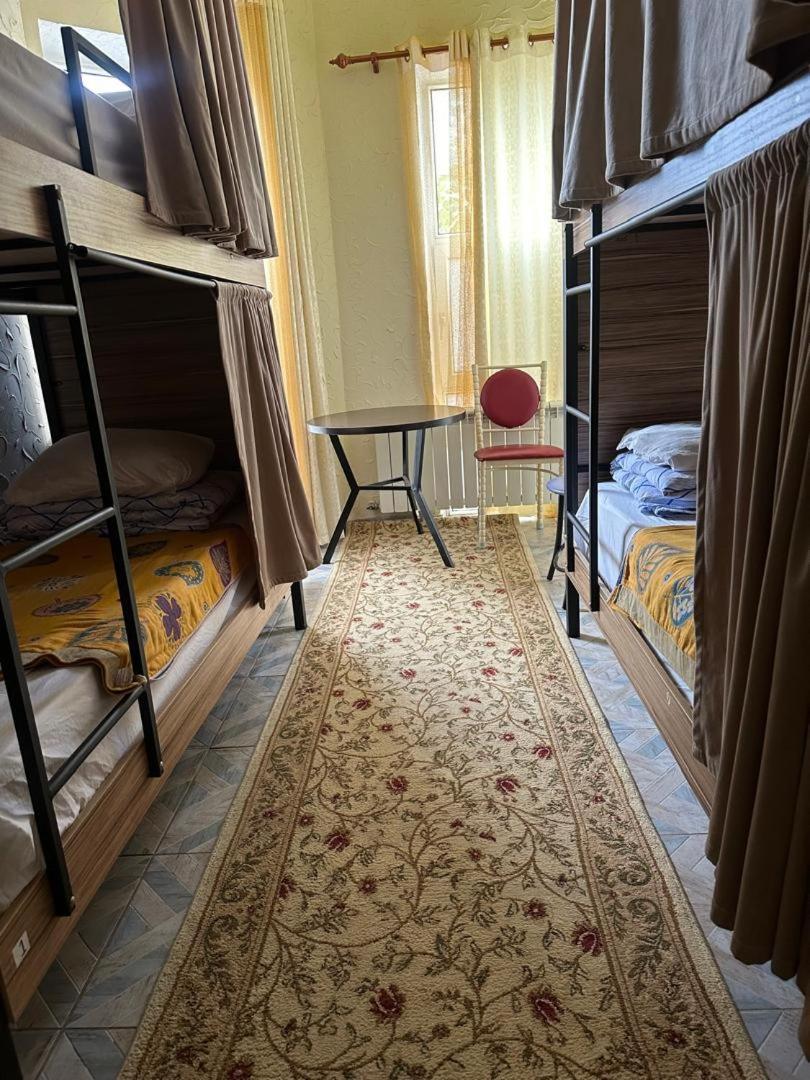 Sweet Home Hostel 비슈케크 외부 사진