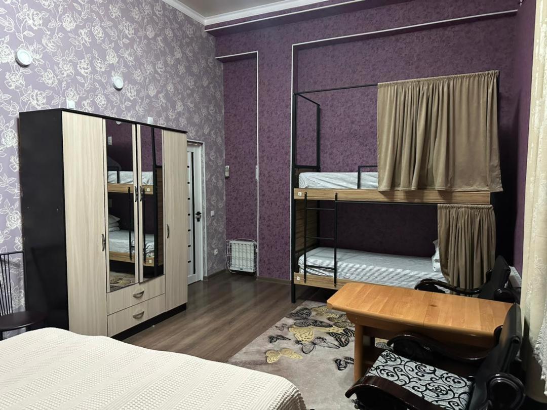 Sweet Home Hostel 비슈케크 외부 사진